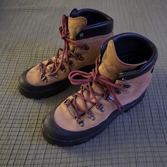 Danner Men's Crater Rim 6" Hiking Boots - Picture 5 of 8